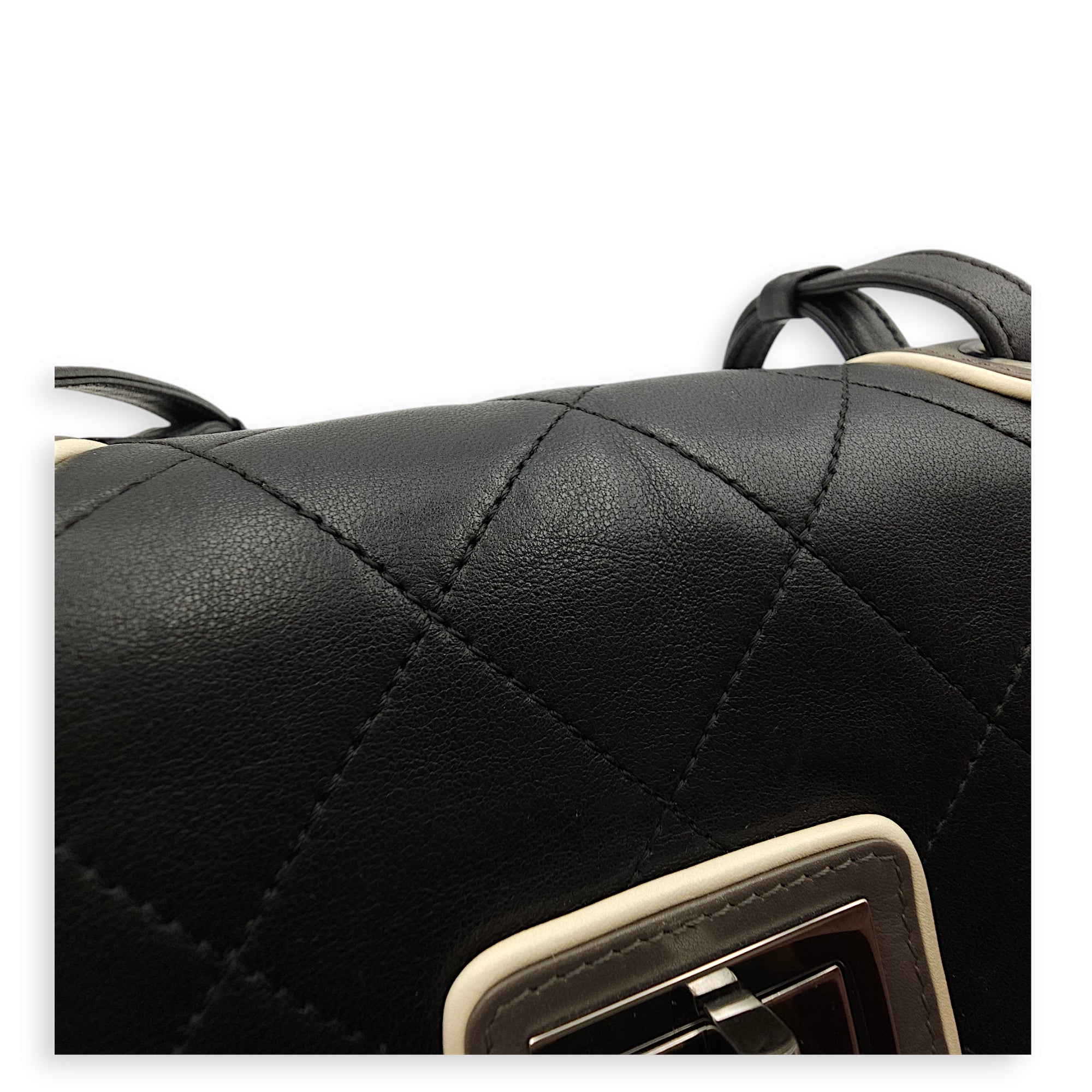 Reissue Seasonal Flap 25x15x9cm Black, grey, white Shoulder Bag in Lambskin, Silver hardware - Image 3