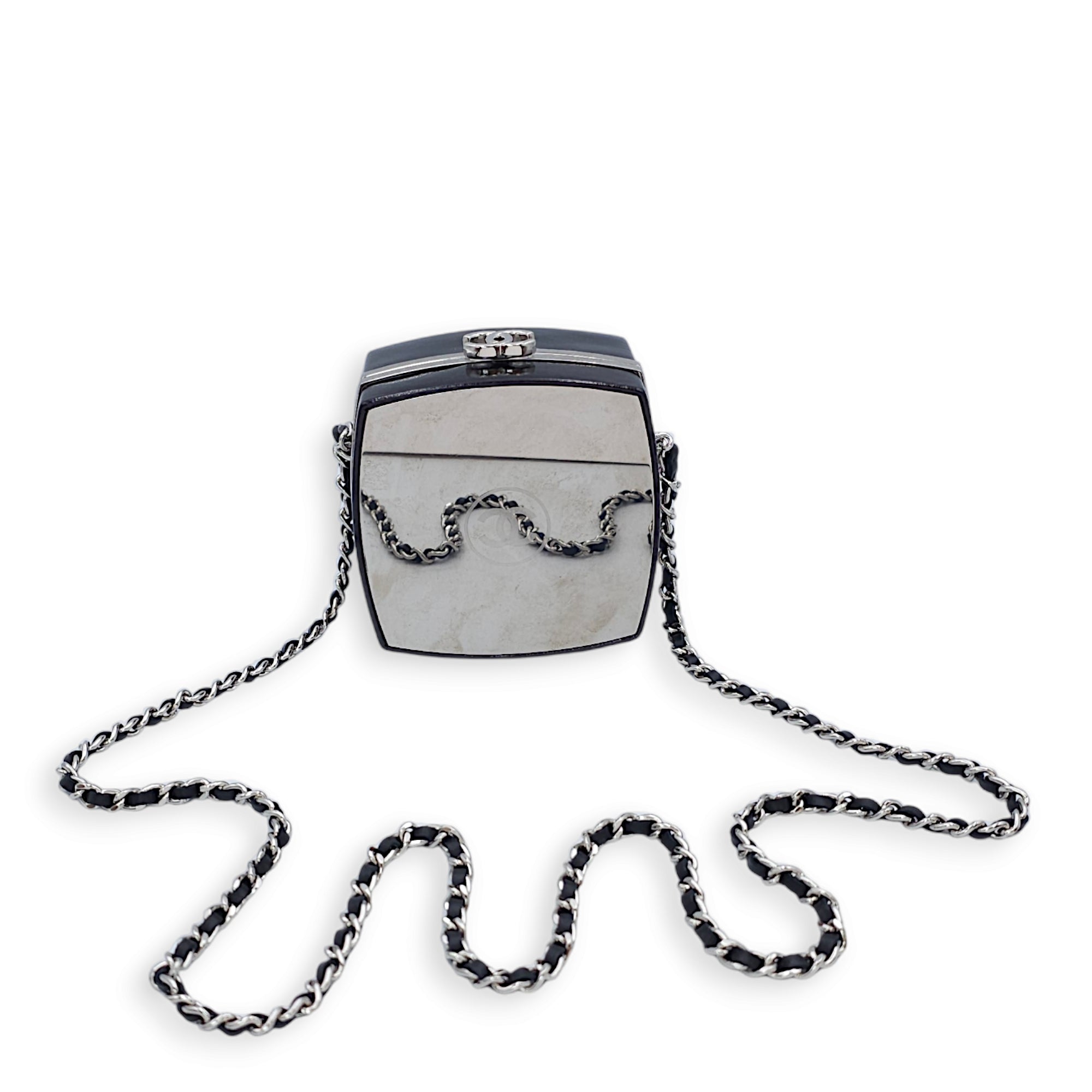 Powder Case Minaudiere L10.5xH10.5xD5.5 Black Minaudiere in Shiny calf, Silver hardware - Image 9