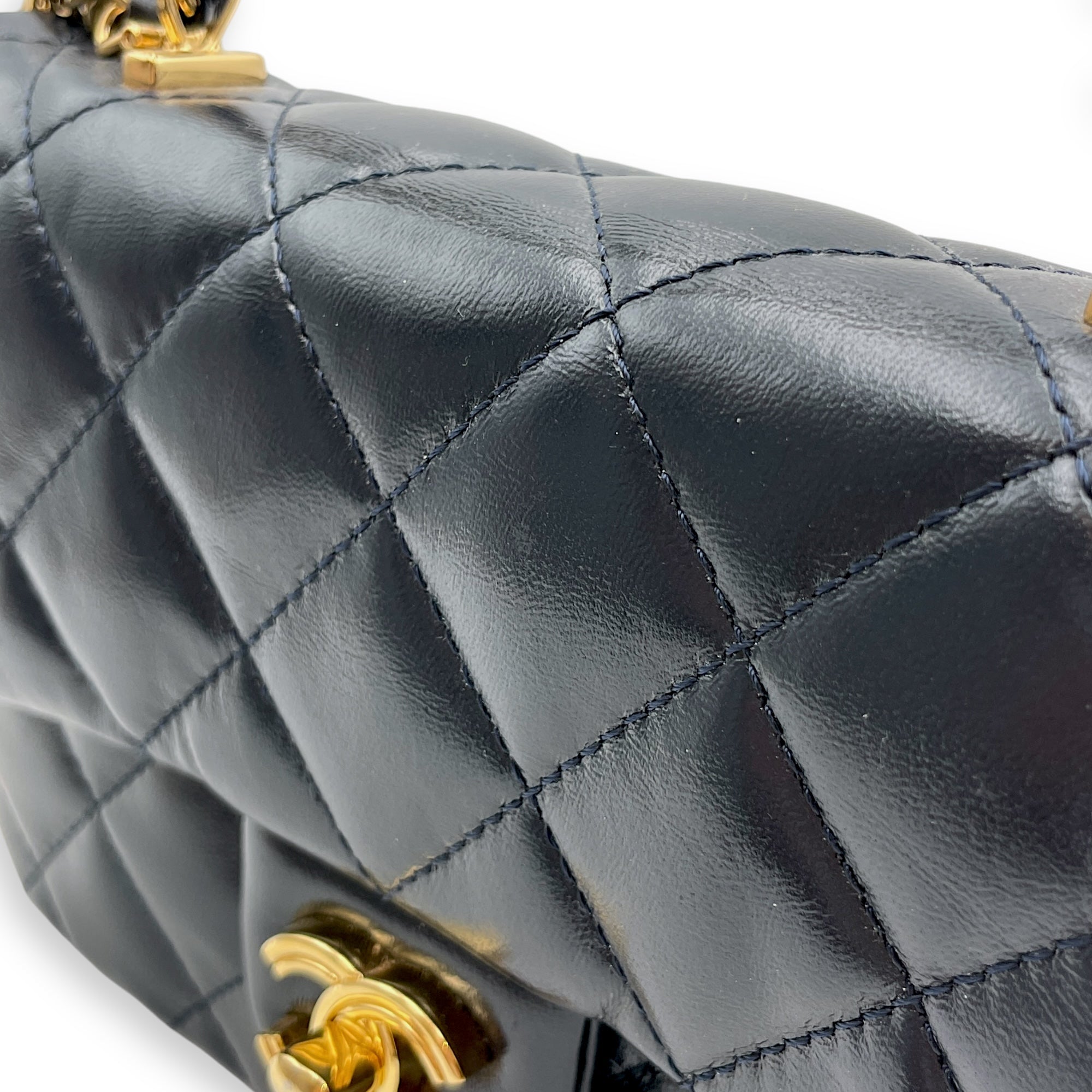 Seasonal Top Handle with double link Chain 20x13x5.5cm Navy Blue Top Handle Bag in Shiny lambskin, Gold hardware - Image 7