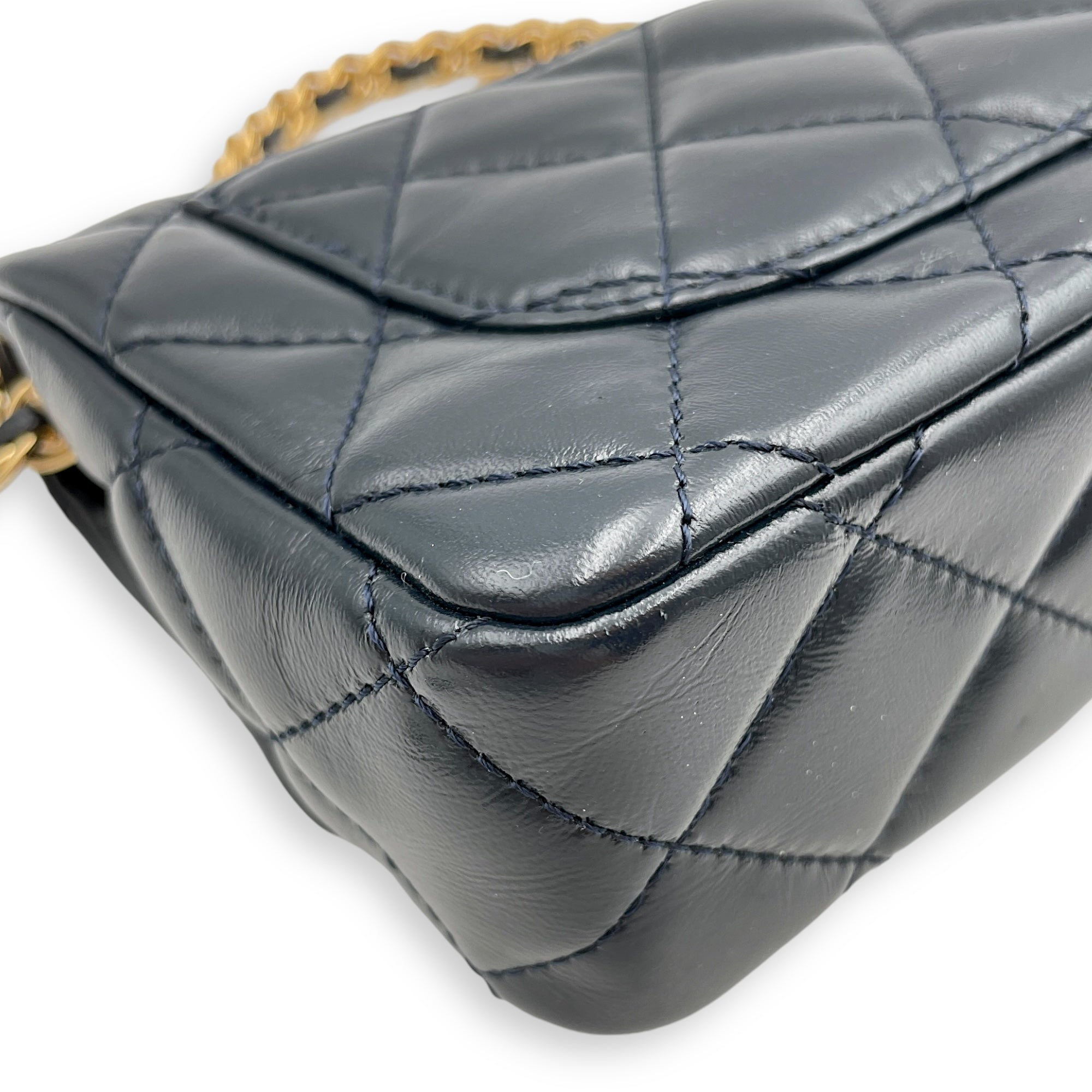 Seasonal Top Handle with double link Chain 20x13x5.5cm Navy Blue Top Handle Bag in Shiny lambskin, Gold hardware - Image 21