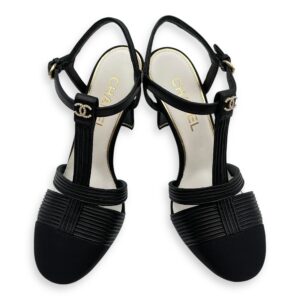 Pearl CC Strappy (10cm) 37.5C Black Heels in Lambskin, grosgrain, pearls, Gold hardware