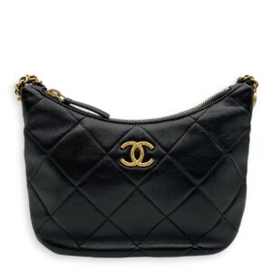 Seasonal Quilted Hobo with CHANEL Chain 22x15x6cm Black Shoulder Bag in Lambskin, Gold hardware