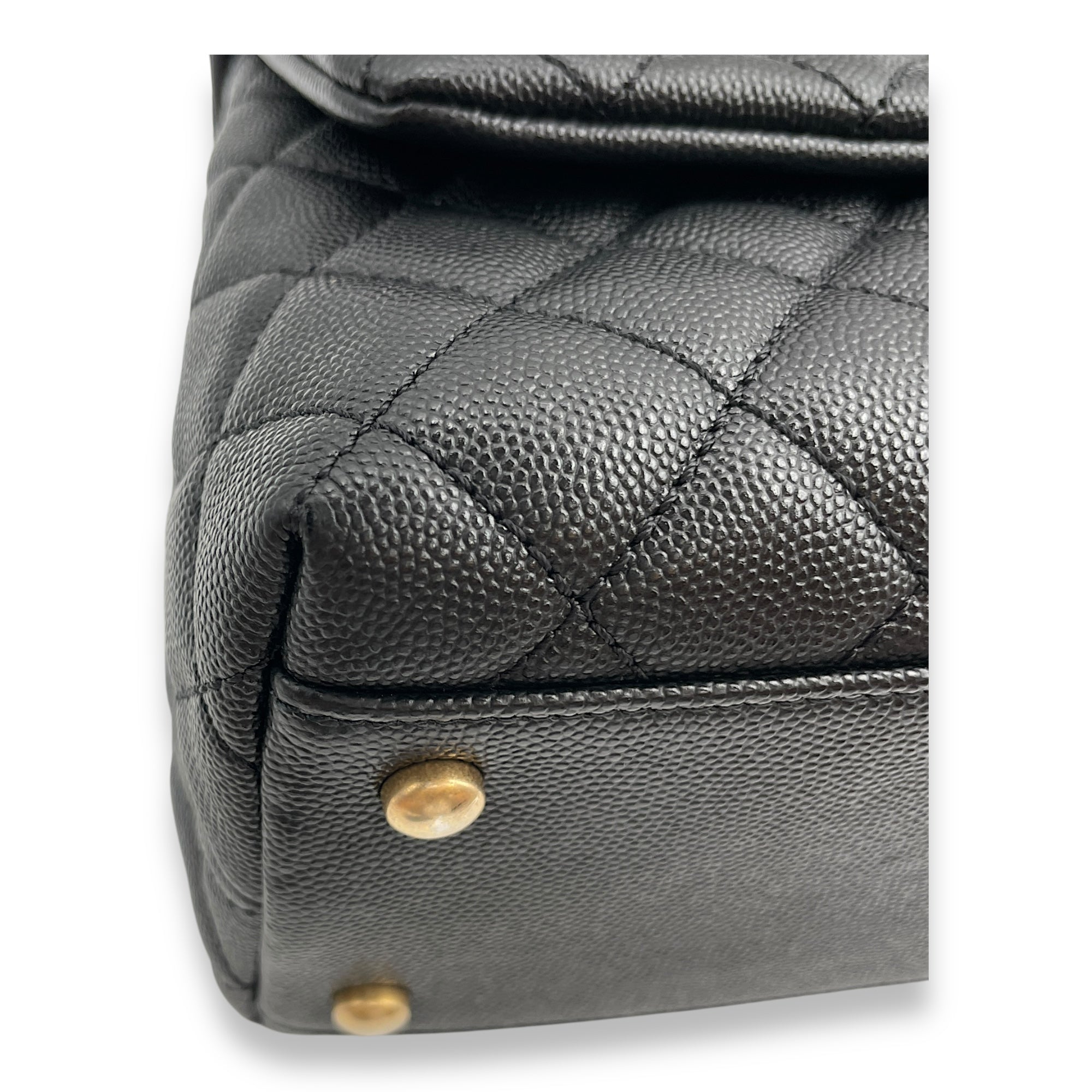 Quilted CoCo Handle (28cm) Medium Black Shoulder Bag in Caviar, elaphe handle, Gold hardware - Image 8