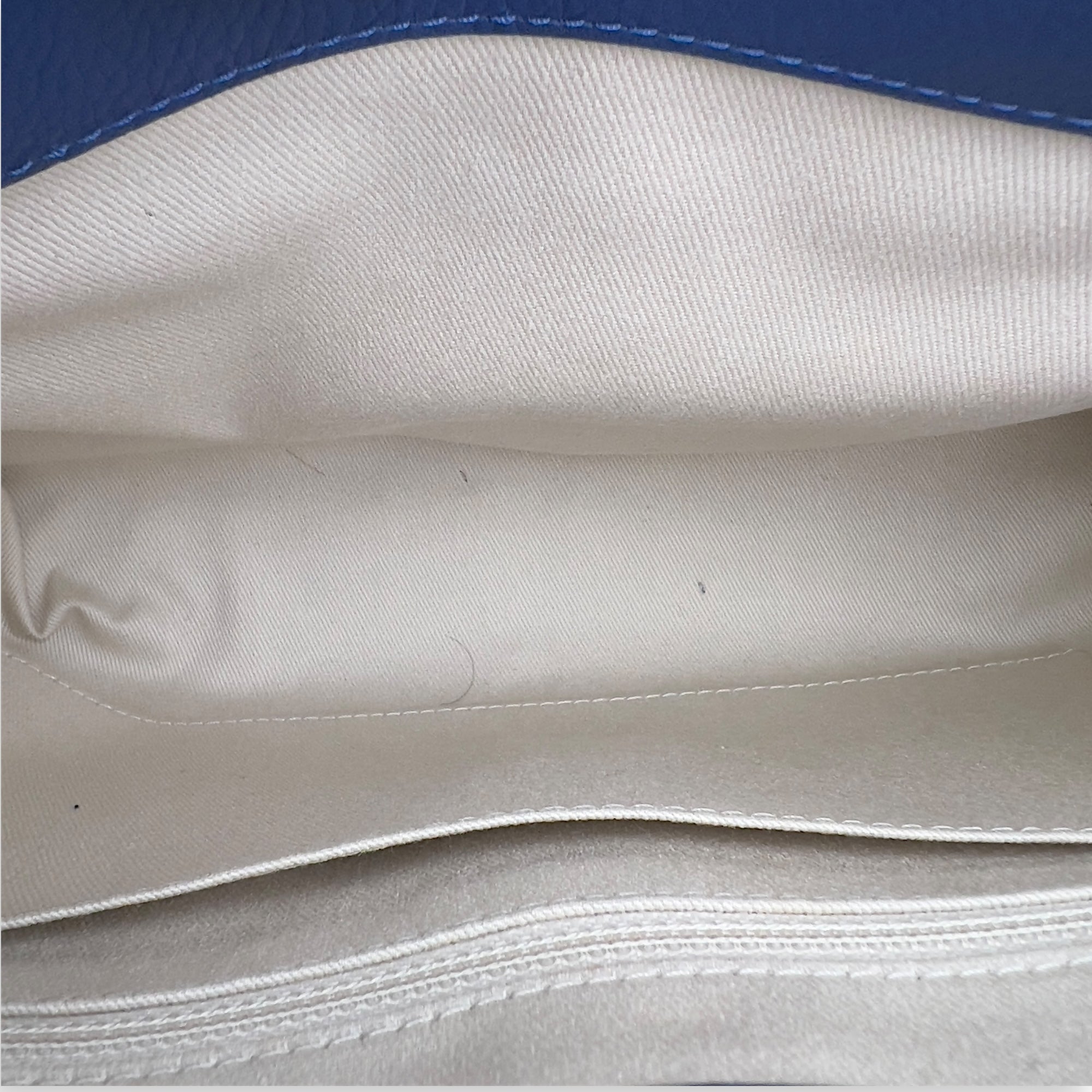 Neo Executive Blue Top Handle Bag in Caviar Leather, Silver hardware - Image 7