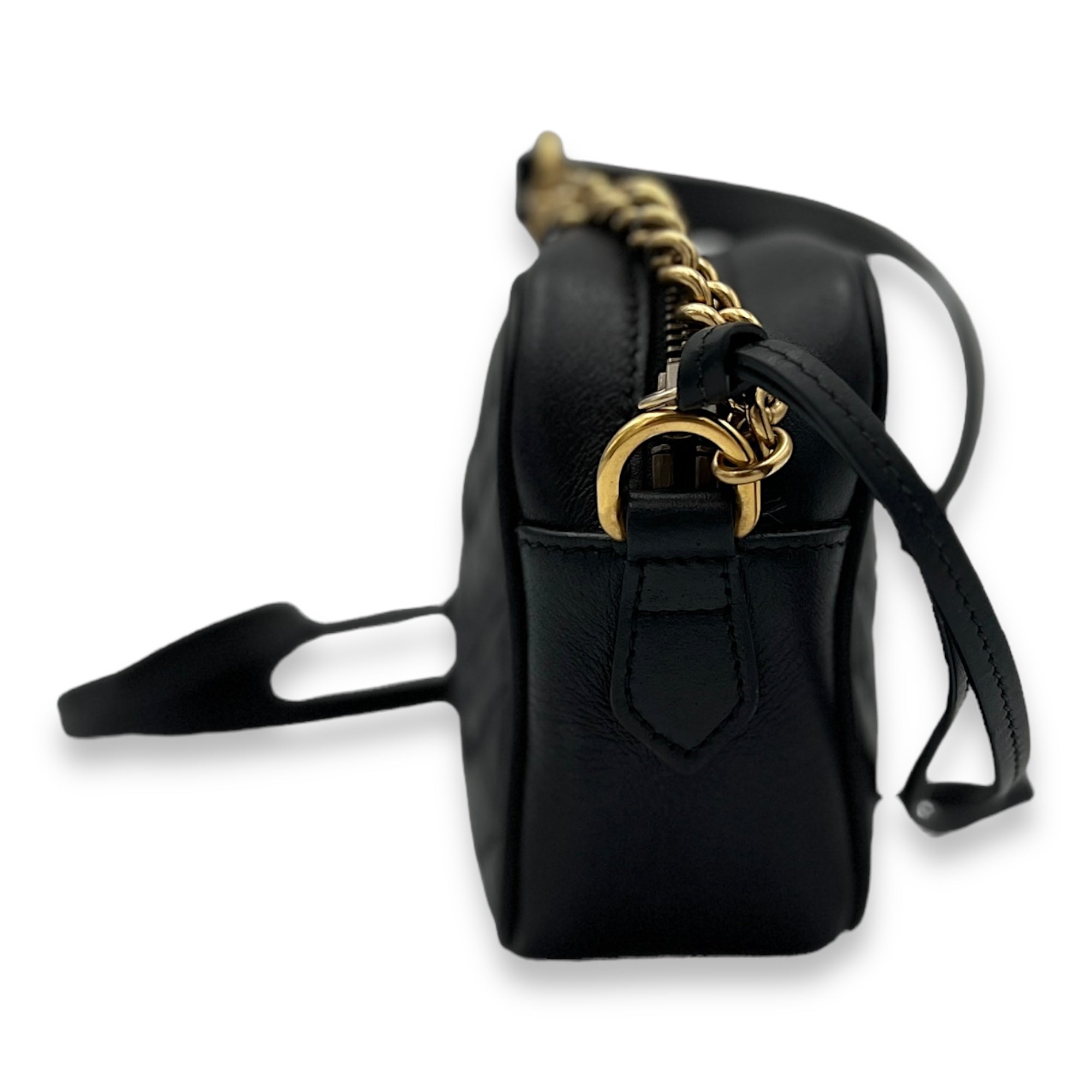 GG Marmont Mini Black Crossbody Bag in Calfskin, Gold hardware - Image 4