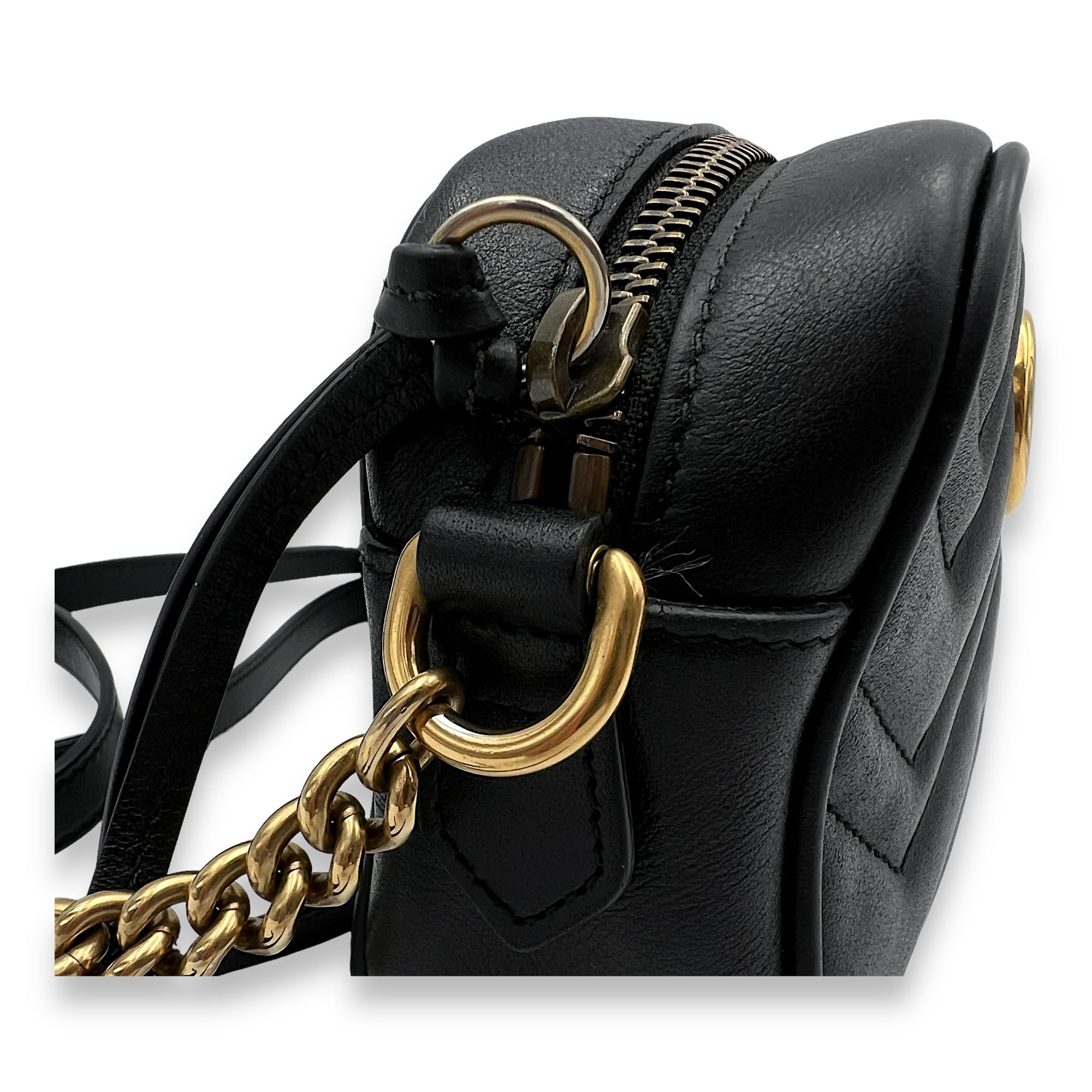 GG Marmont Mini Black Crossbody Bag in Calfskin, Gold hardware - Image 7