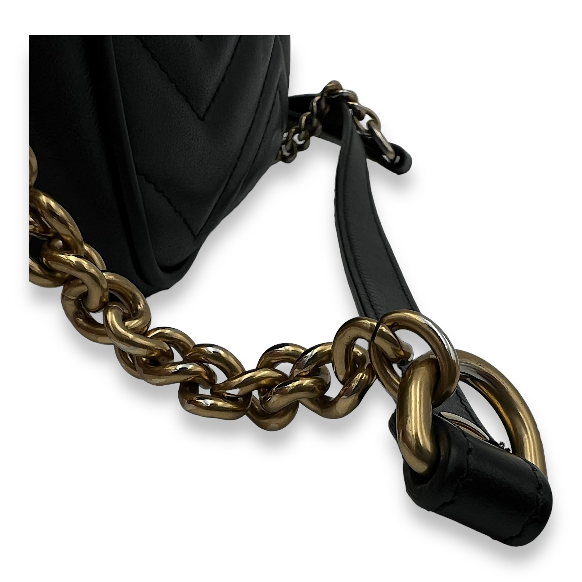 GG Marmont Mini Black Crossbody Bag in Calfskin, Gold hardware - Image 9