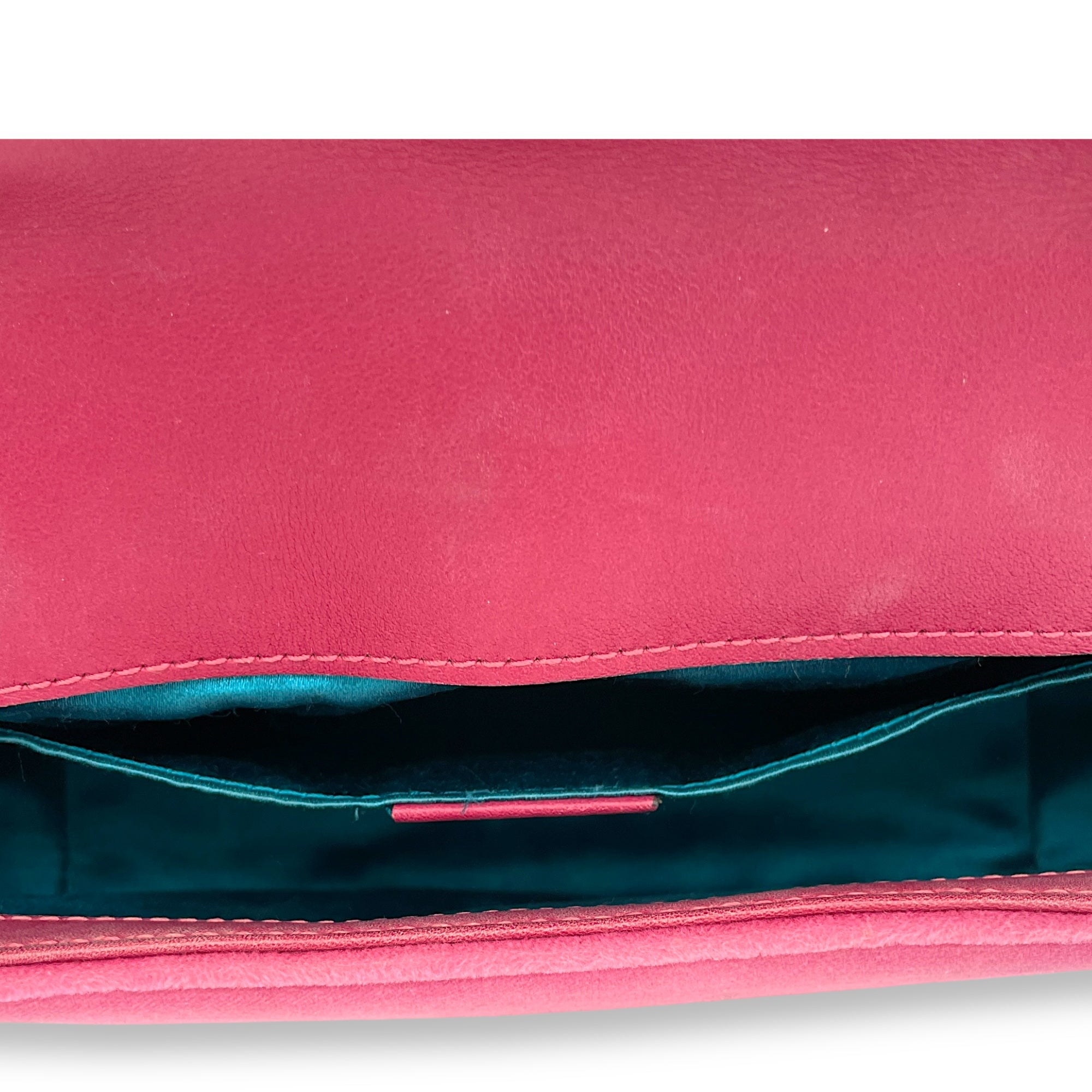 GG Marmont Mini Pink Shoulder Bag in Velvet, Gold hardware - Image 11
