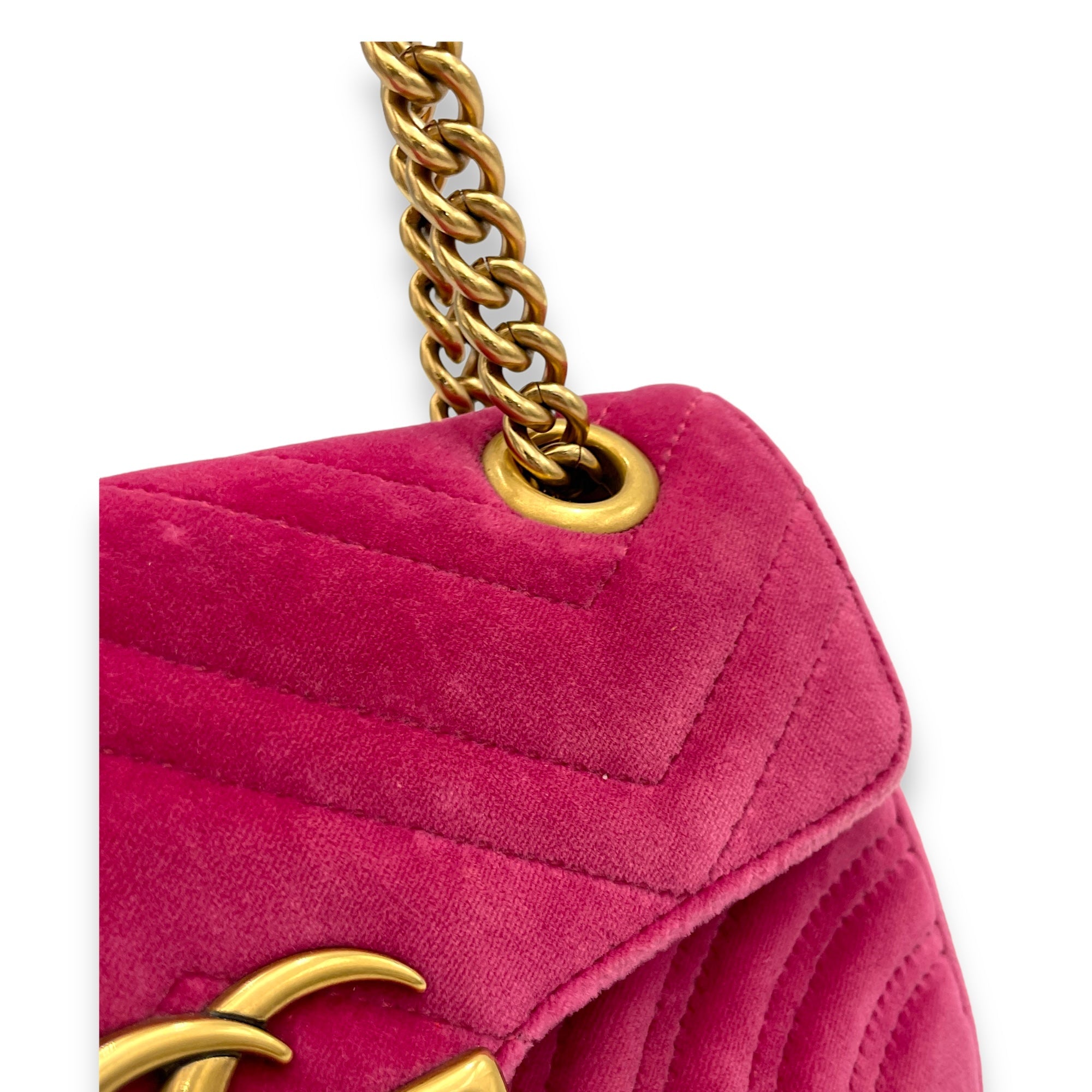 GG Marmont Mini Pink Shoulder Bag in Velvet, Gold hardware - Image 9