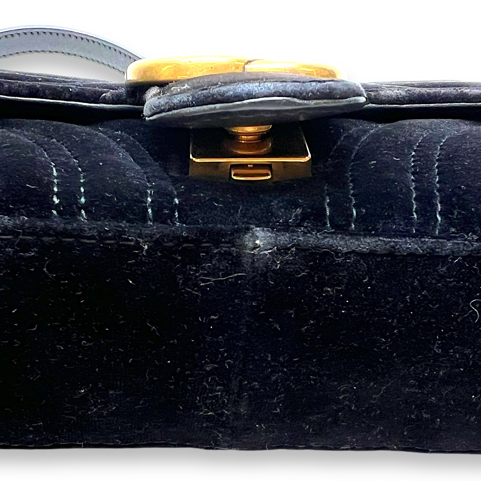 GG Marmont Mini Shoulder bag in Velvet, Gold Hardware - Image 9