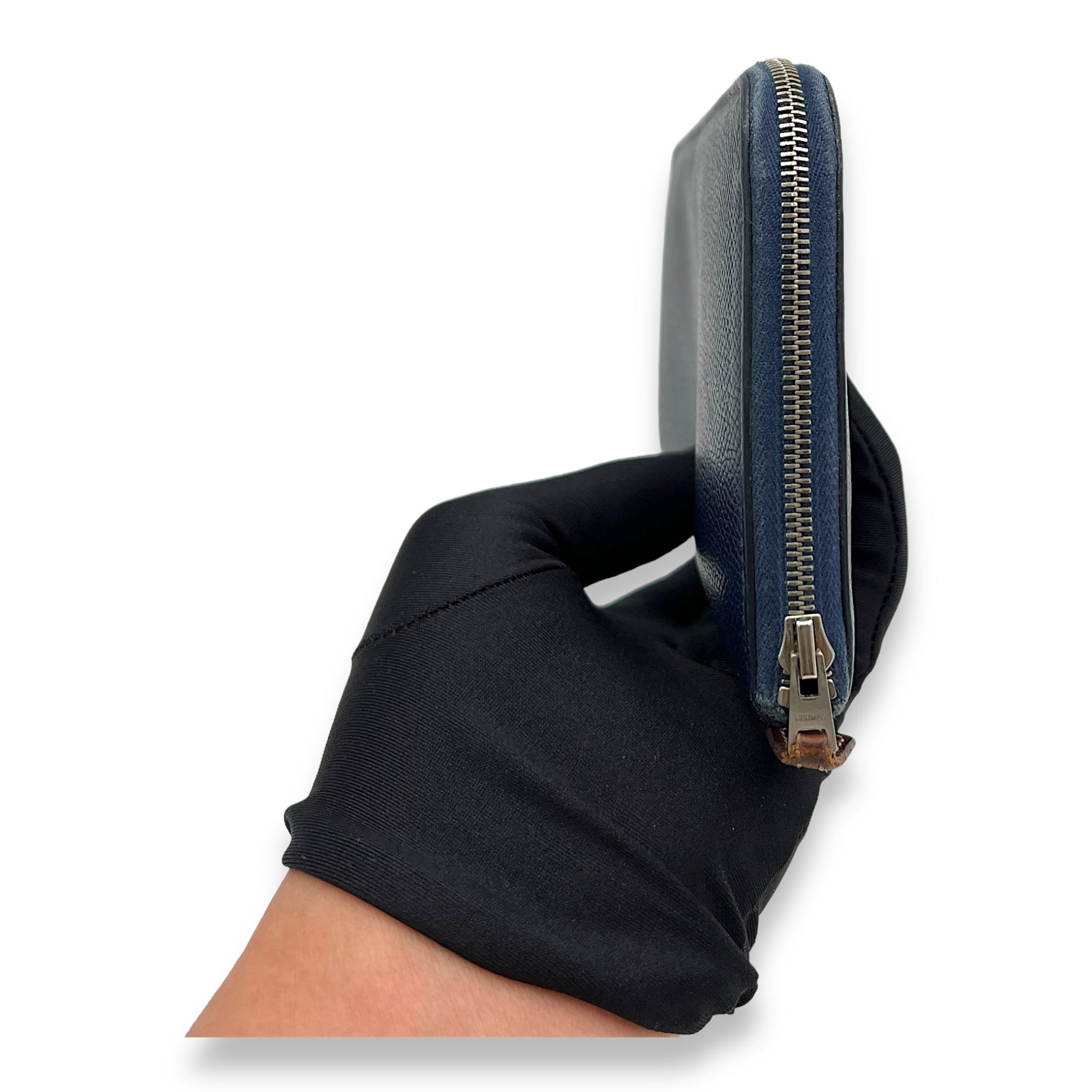 Silk In Long Blue in Epsom, Palladium hardware - Image 3