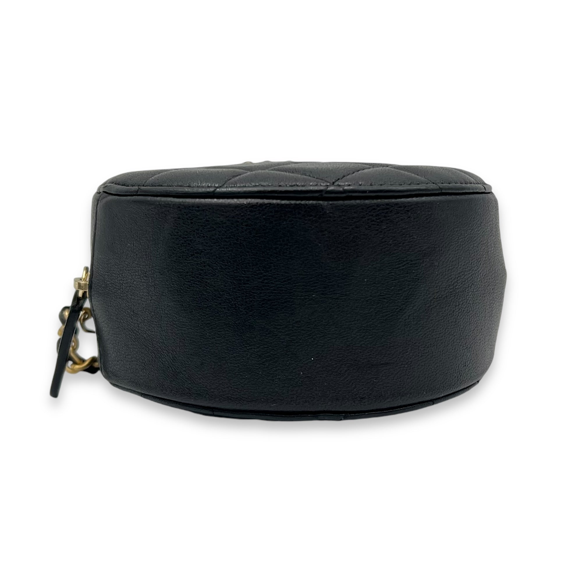 Round CC Crossbody Bag Black in Lambskin, Gold hardware - Image 5