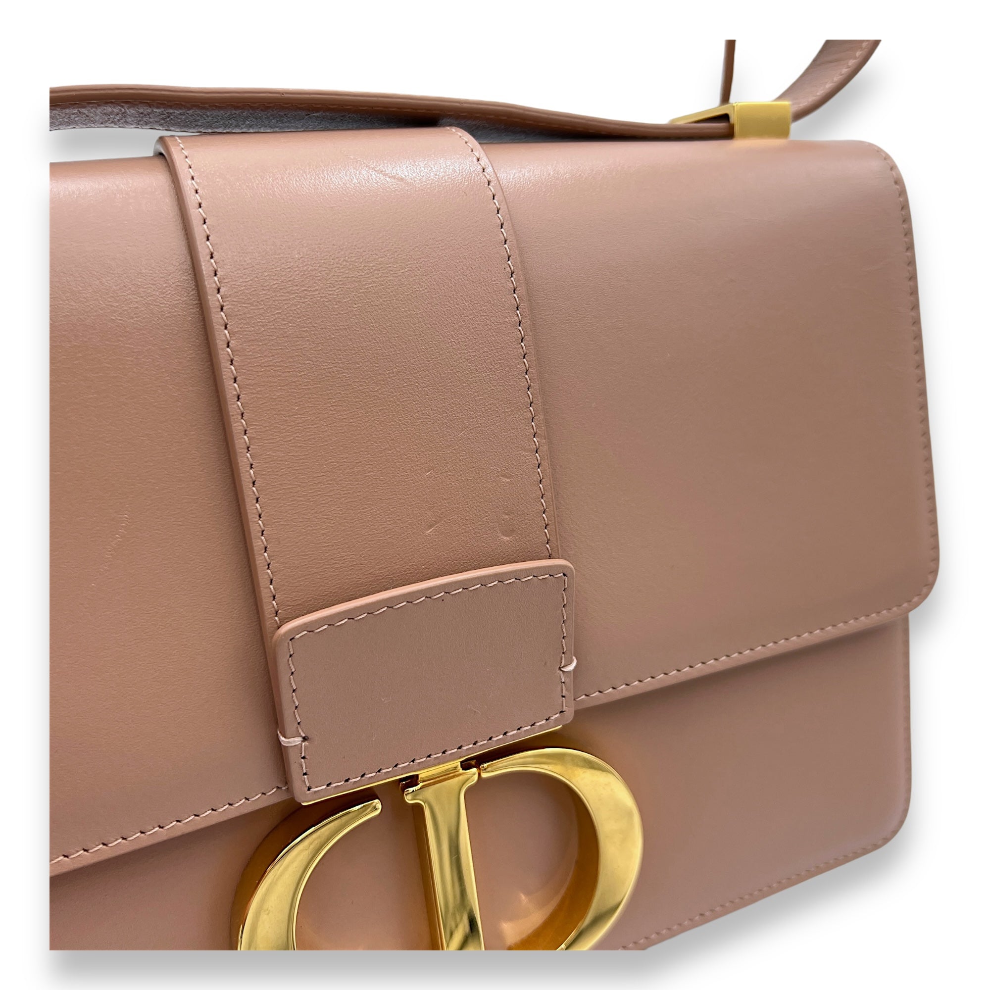 Montaigne 30 Shoulder bag in Calfskin, Gold Hardware - Image 7