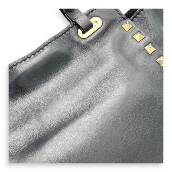 Rockstud Top handle bag in Calfskin, Silver Hardware - Image 10