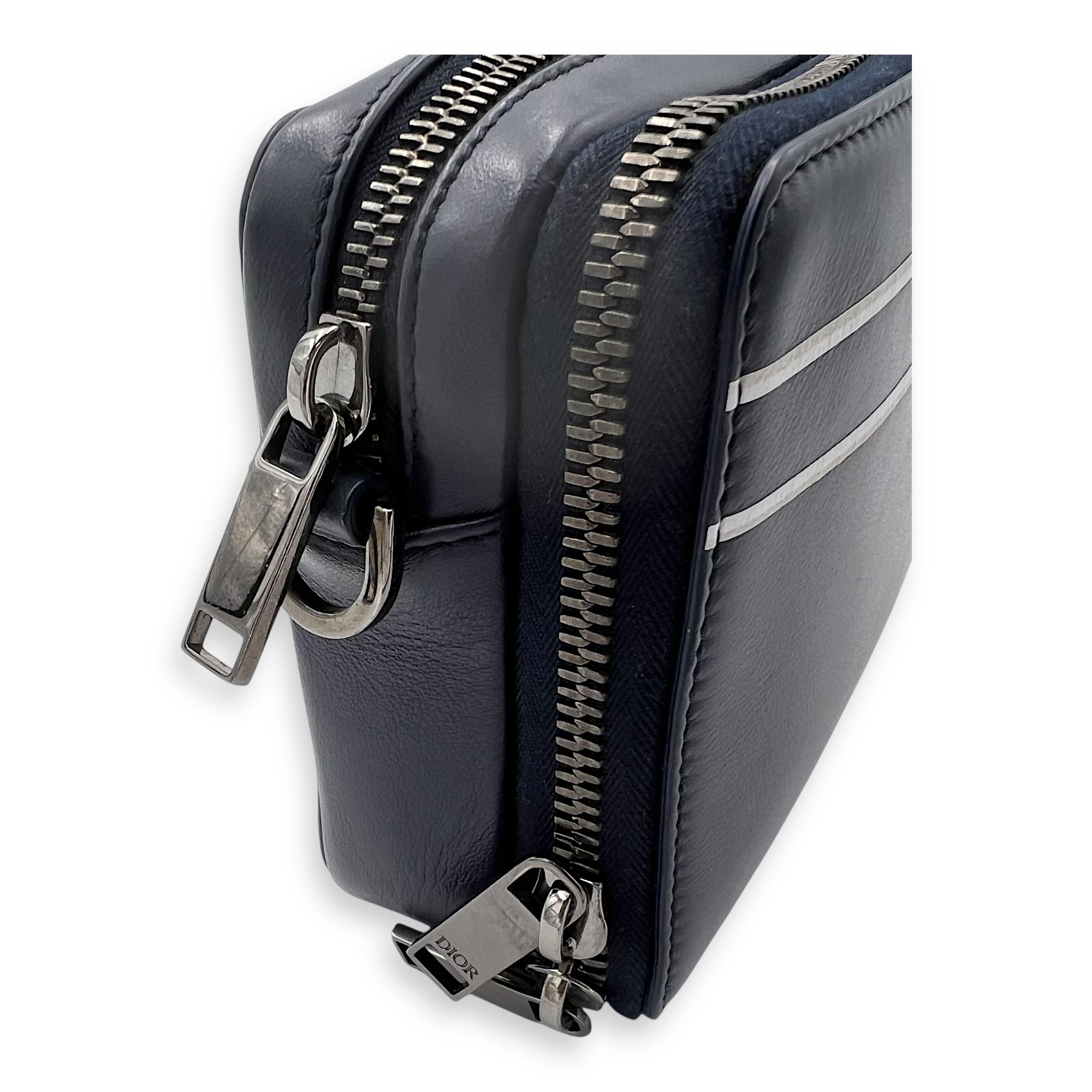 x Descente Double Zip Blue Crossbody Bag in Calfskin, Silver hardware - Image 10
