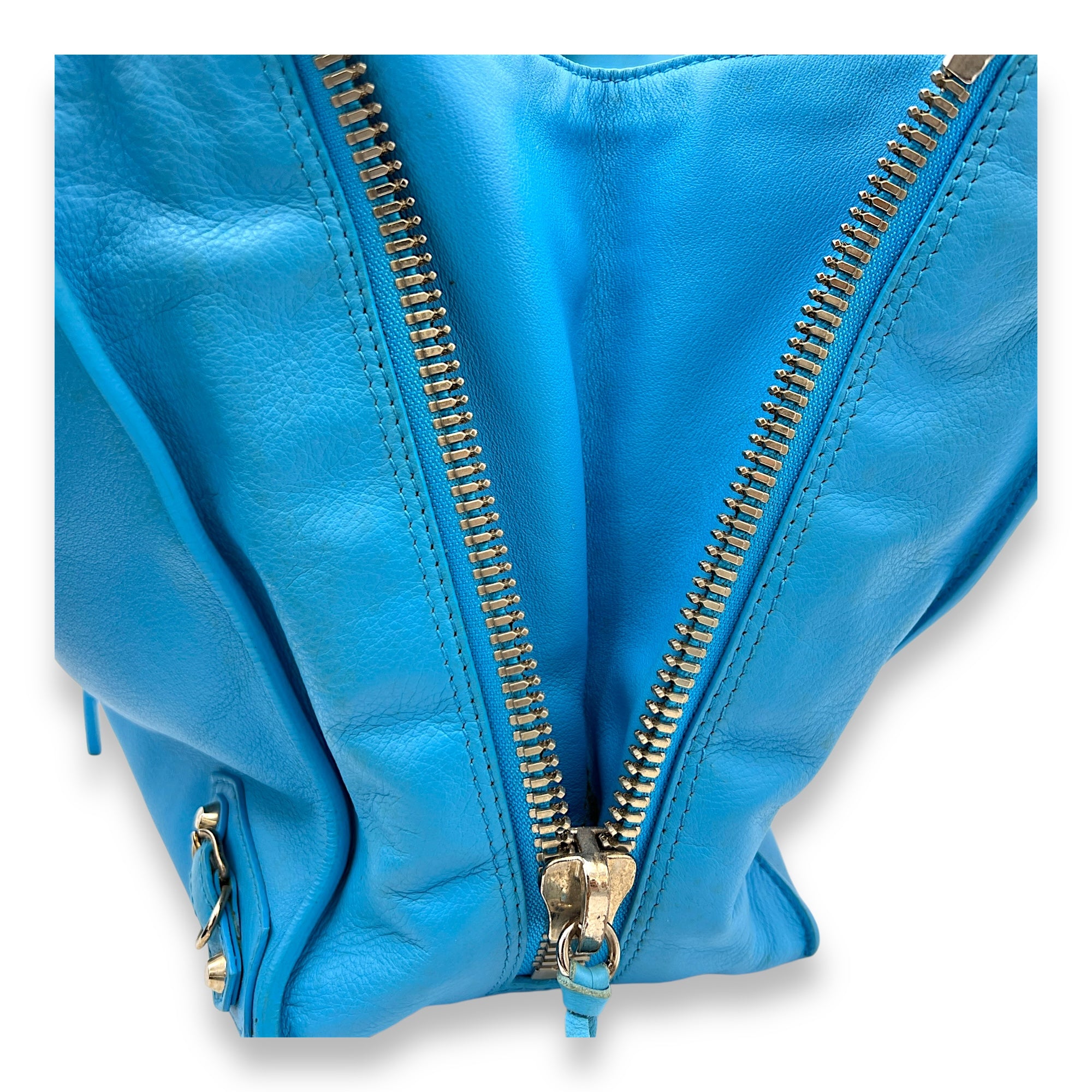 Papier Tote Bag Blue in Calfskin, Silver hardware - Image 10