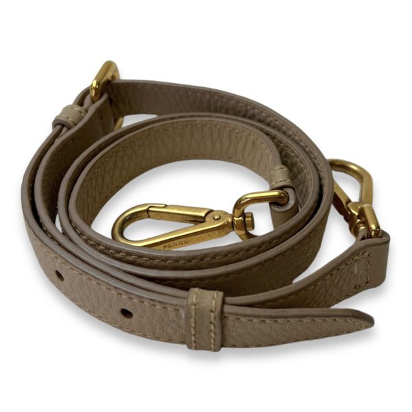Logo Beige Top Handle Bag in Calfskin, Gold hardware - Image 12