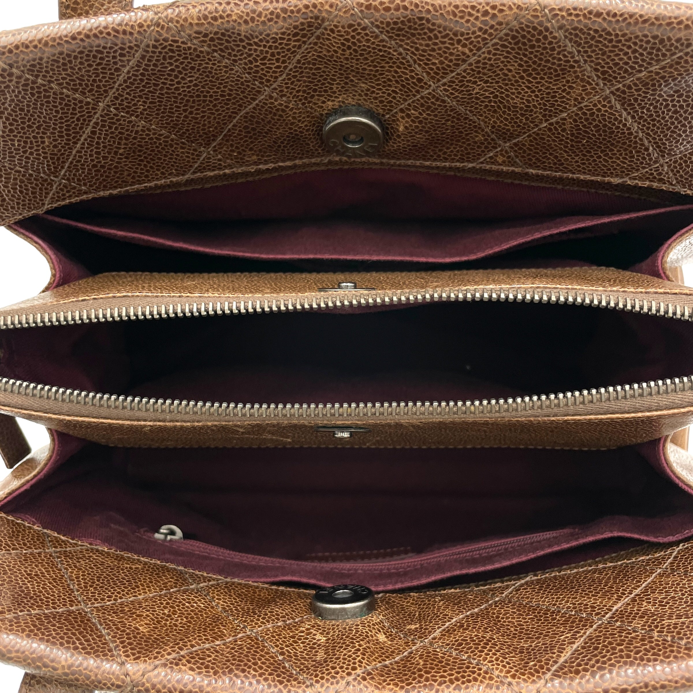 Two-way Brown Top Handle Bag in Caviar Leather, Ruthenium hardware - Image 11