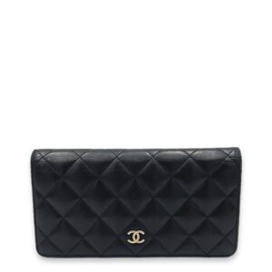 Quilted Black Wallet in Lambskin, Silver hardware