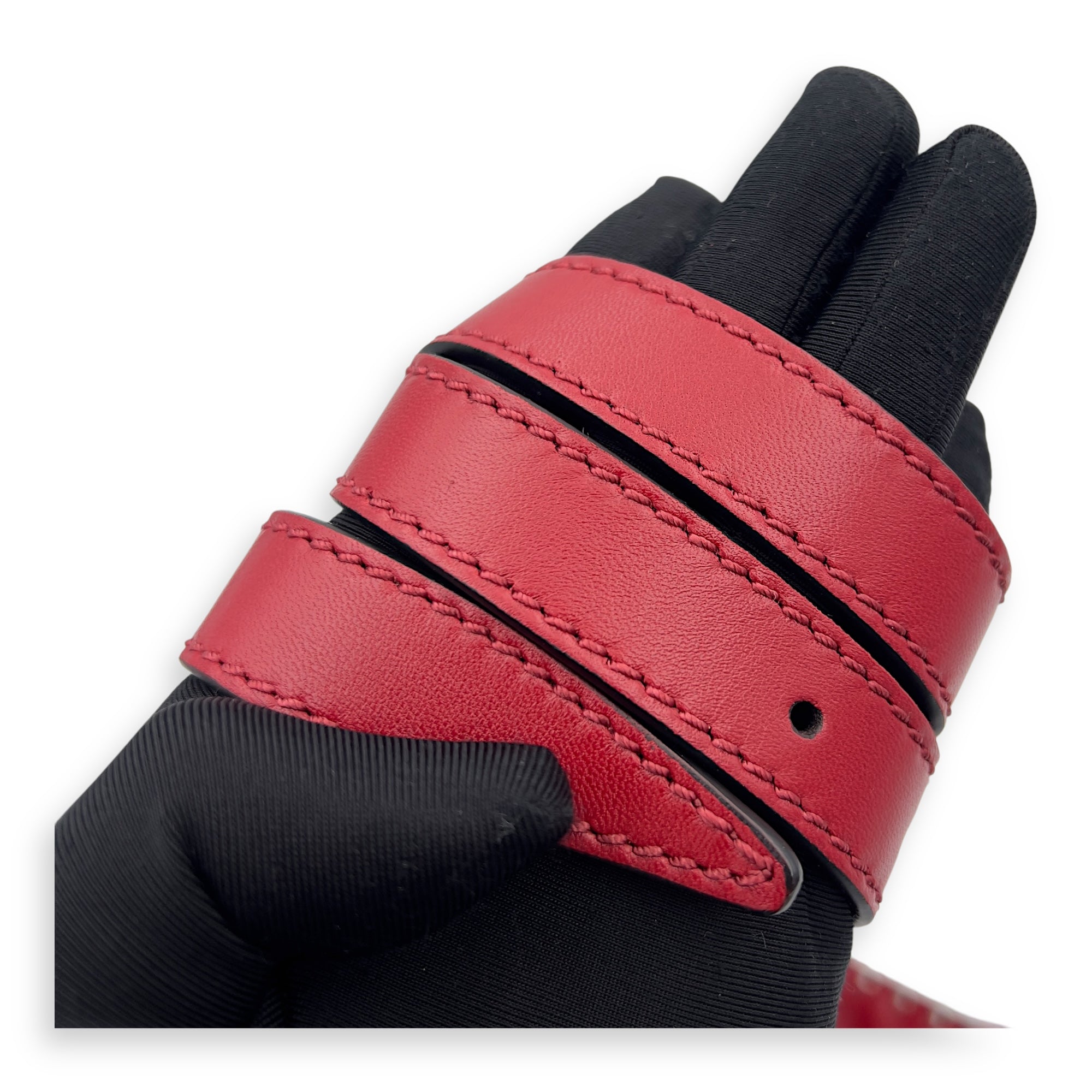 Rockstud Belt Bag Red in Calfskin, Lacquered Metal hardware - Image 15