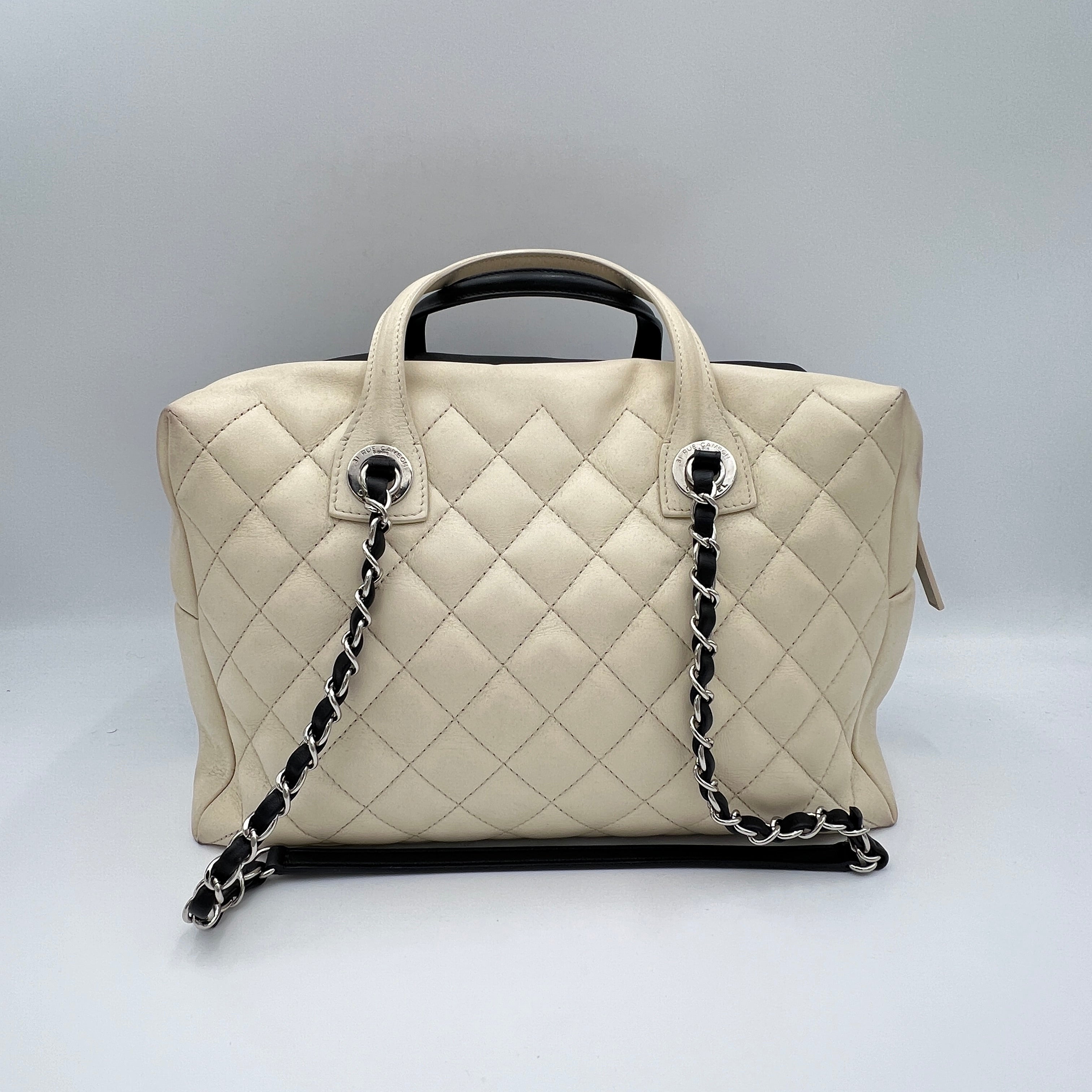 Quilted Feather Weight Bowling Black Top Handle Bag in Calfskin, Silver hardware - Image 2