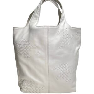 Regent White Tote Bag in Lambskin, Gunmetal hardware