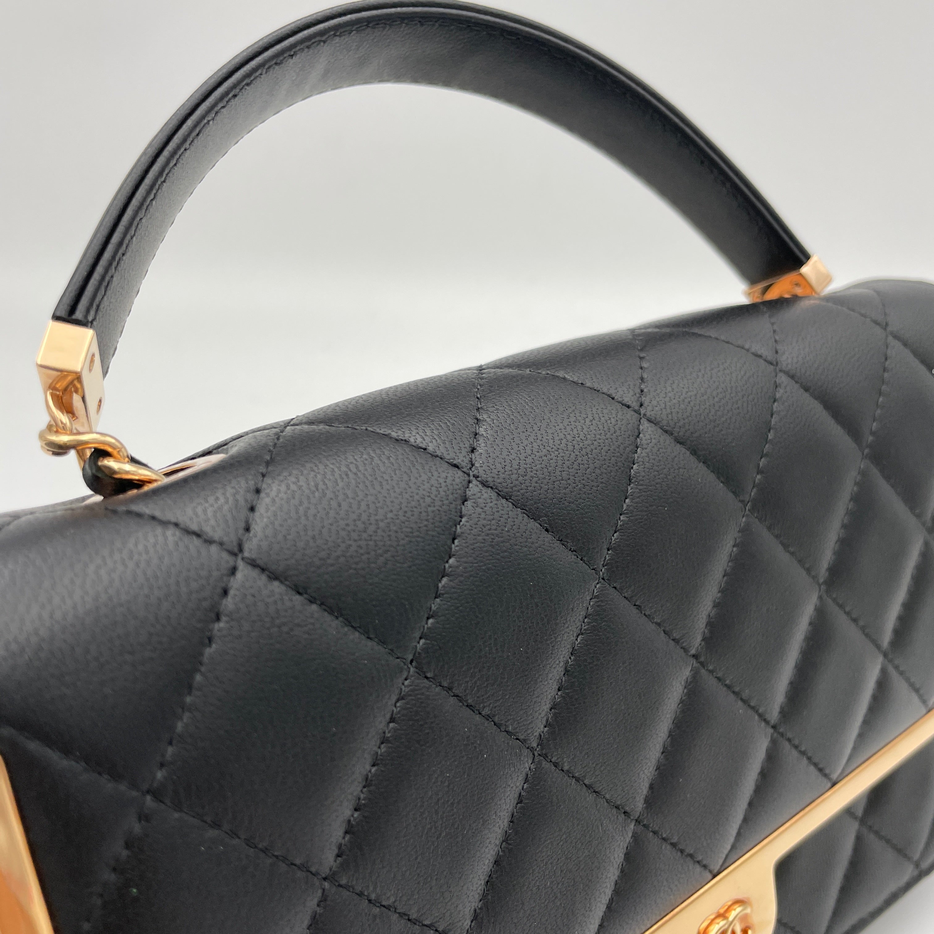 Quilted Frame Black Wallet on Chain in Lambskin, Gold hardware - Image 6